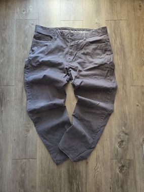 English Laundry Men's Chino Pants - Slate Gray